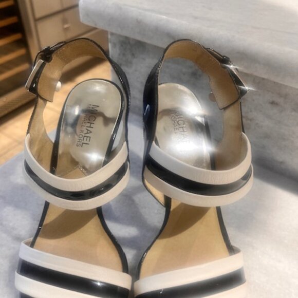 MICHAEL Michael Kors - Picture 5 of 6